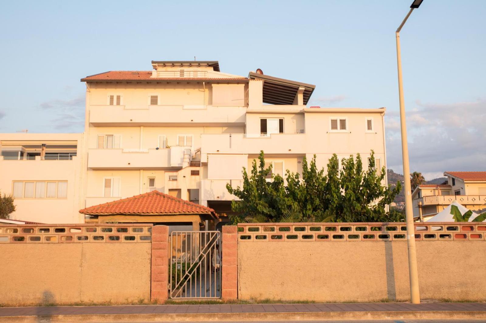 Glbapartments Capo dʼOrlando Exterior foto